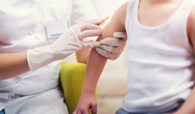 Risultati immagini per vaccini a scuola