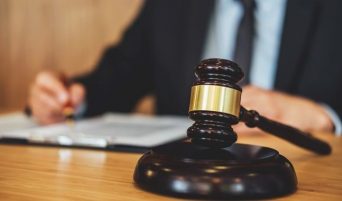 omessa vigilanza cosa fare iter giudiziario