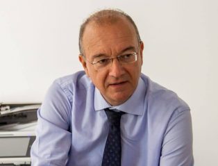 stipendi insegnanti valditara repubblica