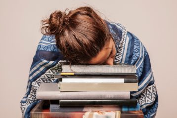 univeristyarui avvertono pressione sociale e mentono sulla propria carriera