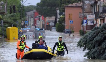 alluvione emilia romagna sostegno valditara alle scuole colpite. Proposta istituzione fondo