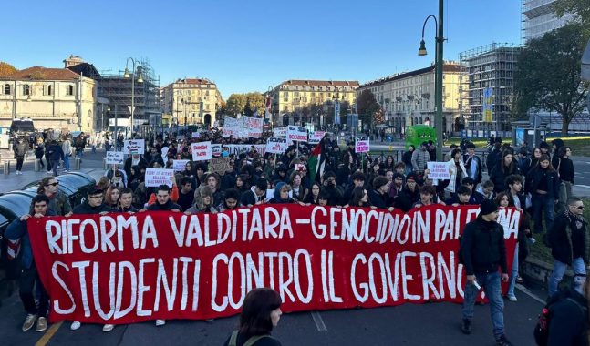 studenti proteste 17 novembre giornata internazionale sciopero scuola